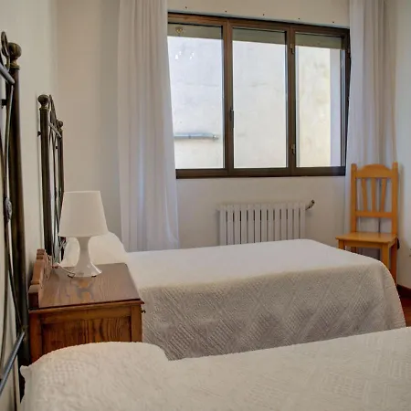 Simplistic Holiday Home In Combarro 100M To The Sea * Combarro