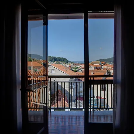 Сasa de vacaciones Simplistic Holiday Home In Combarro 100M To The Sea *