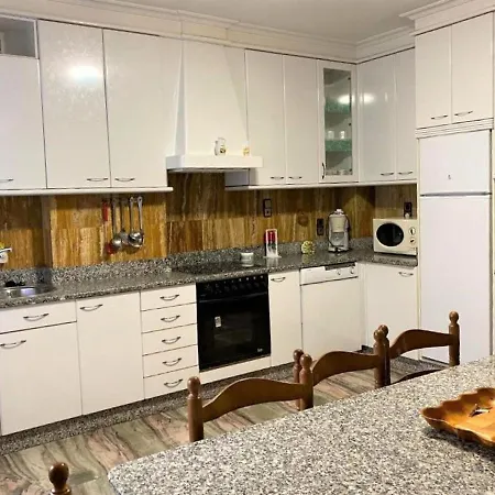 Simplistic Holiday Home In Combarro 100M To The Sea Сasa de vacaciones *